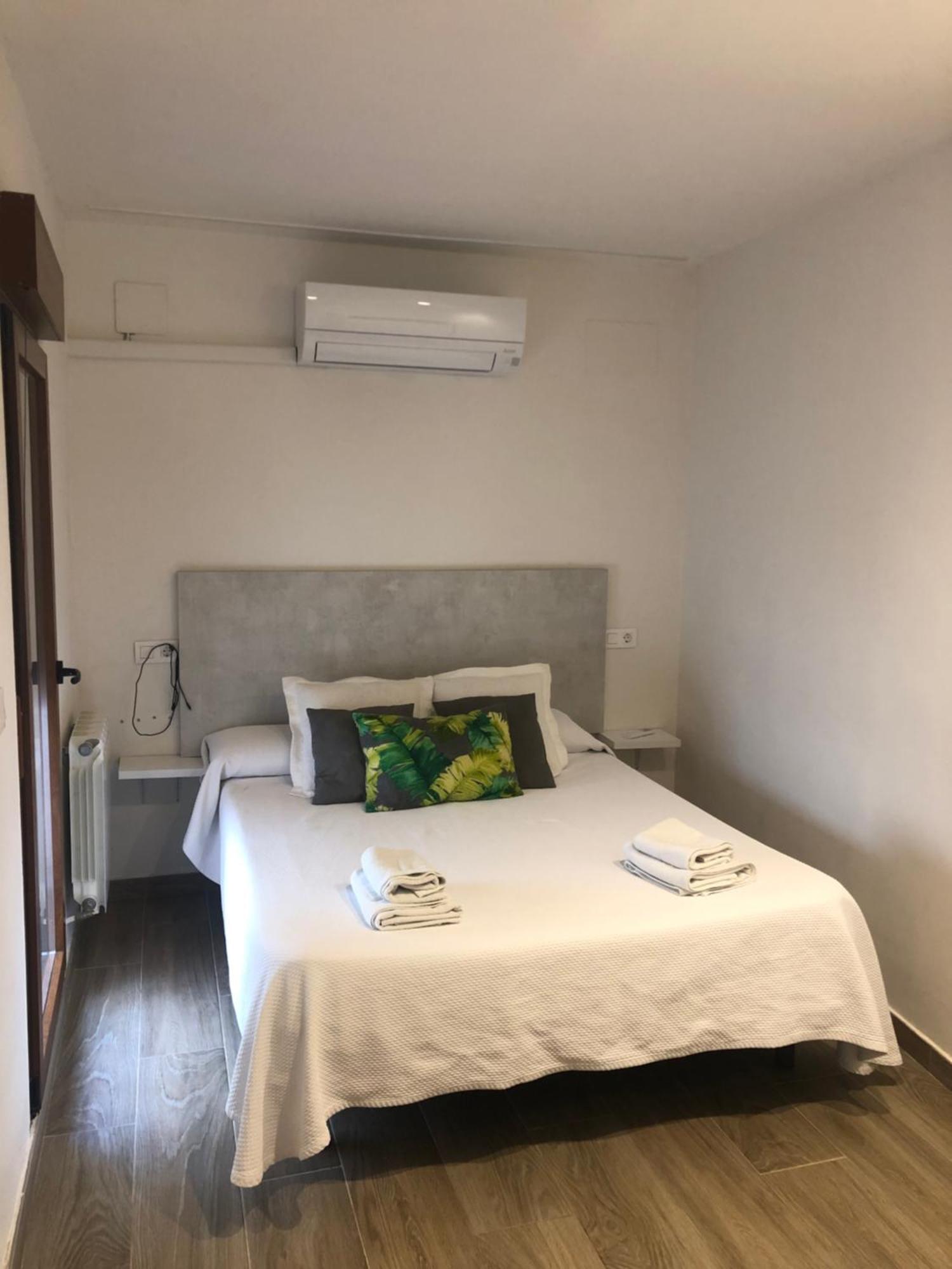 Vallespin 43 Parking, Wifi Avila Exterior photo